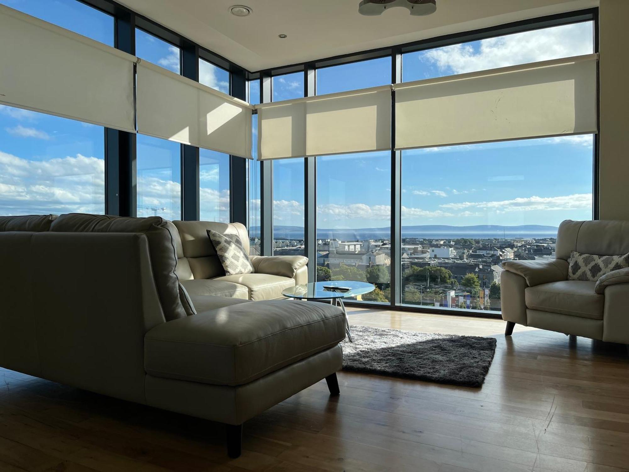 The Western Citypoint Apartments Galway Exteriör bild