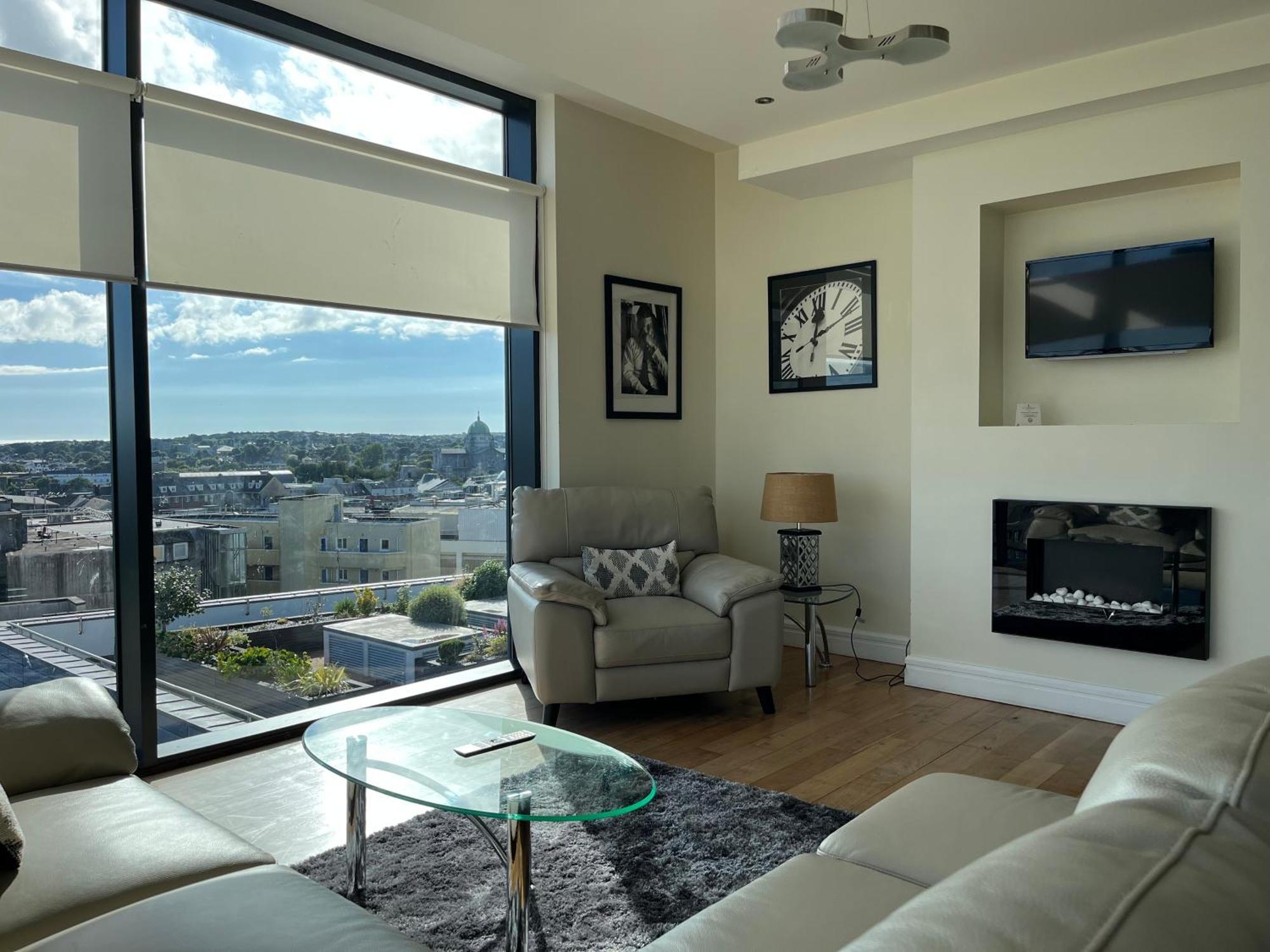 The Western Citypoint Apartments Galway Exteriör bild