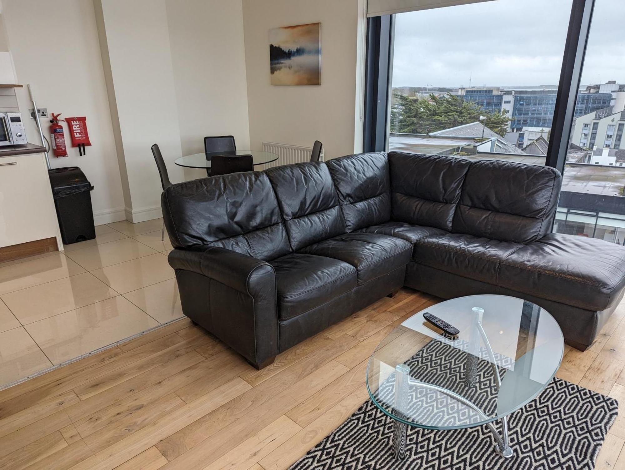 The Western Citypoint Apartments Galway Exteriör bild
