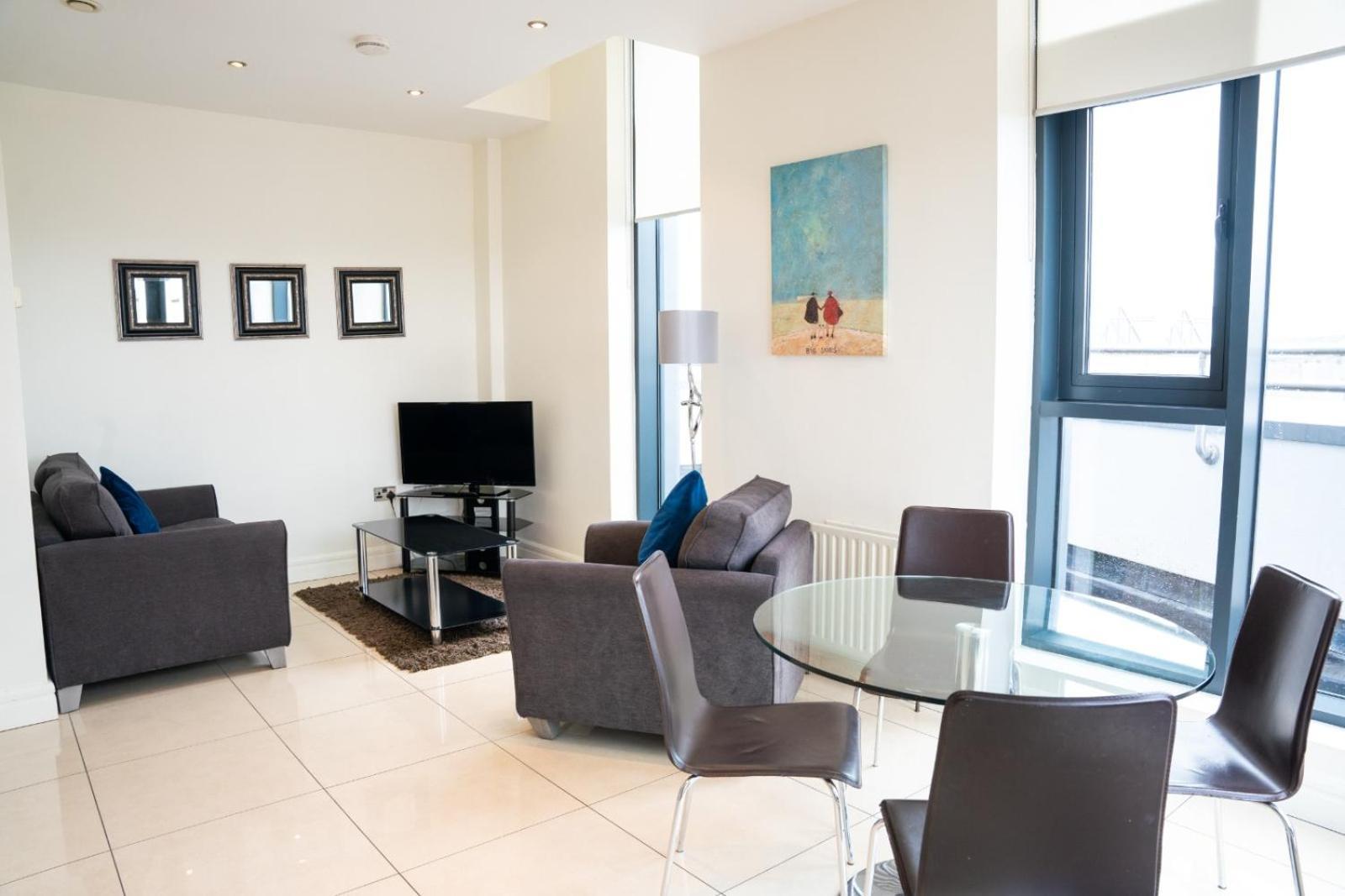 The Western Citypoint Apartments Galway Exteriör bild