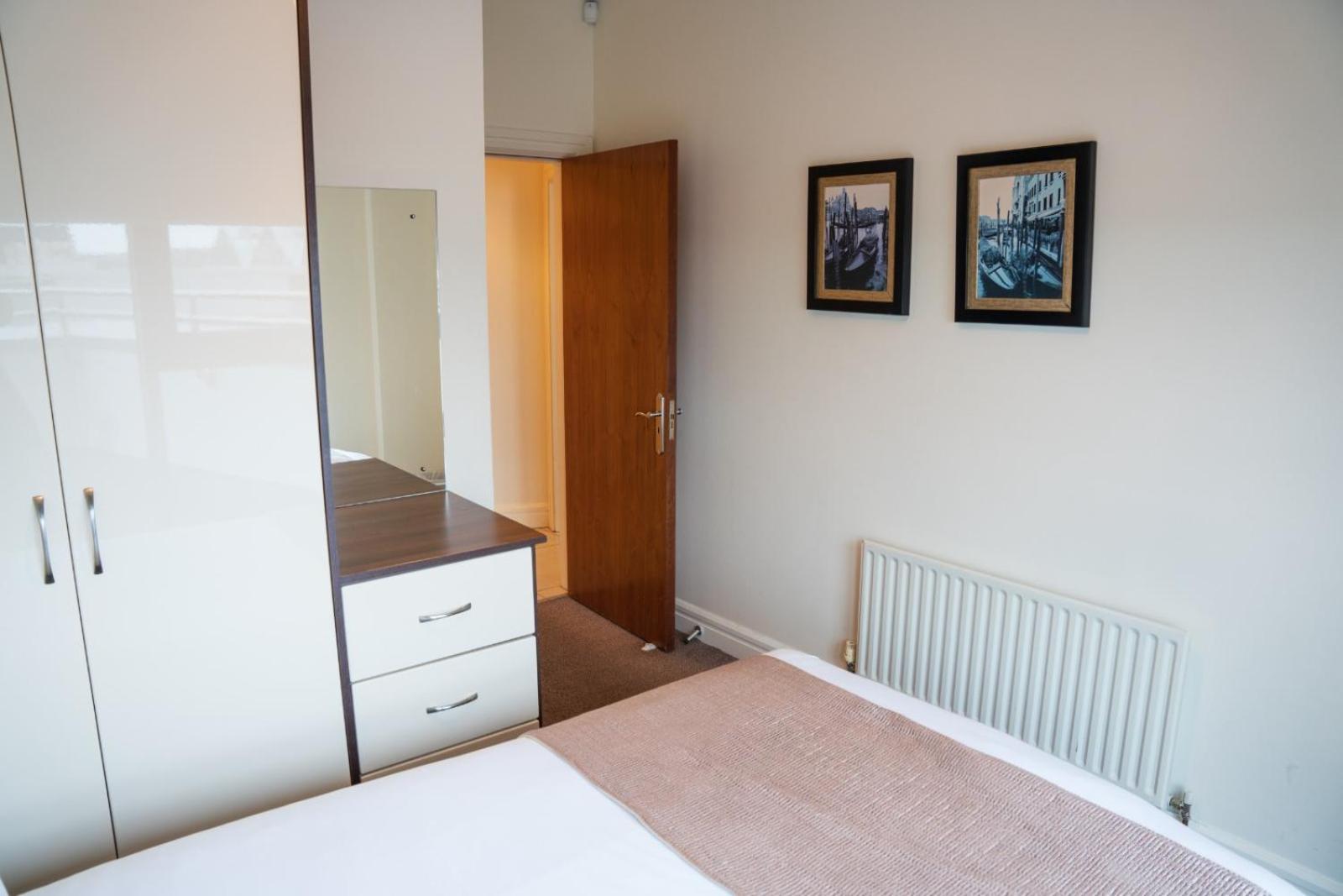 The Western Citypoint Apartments Galway Exteriör bild