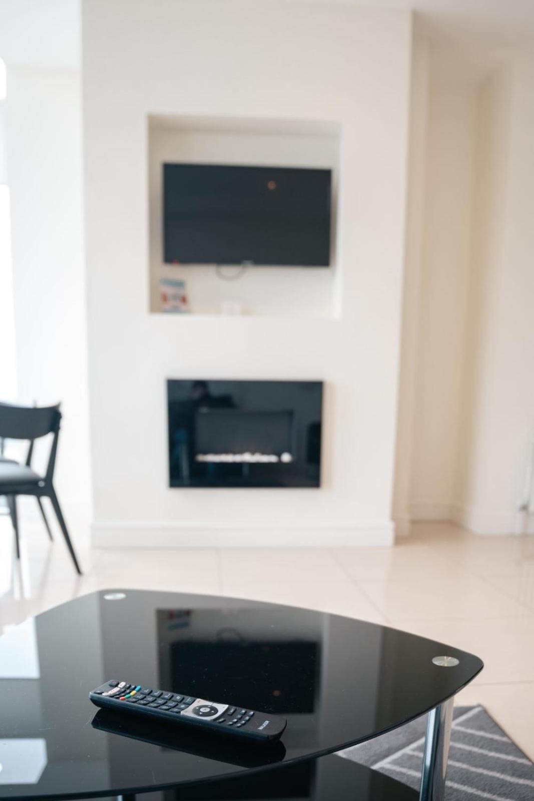 The Western Citypoint Apartments Galway Exteriör bild