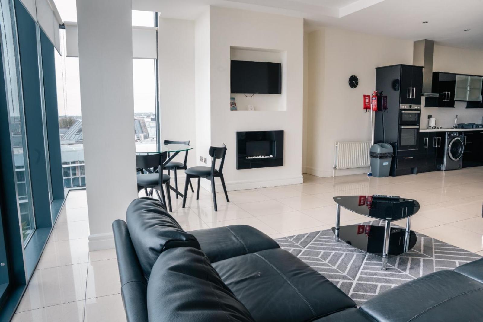 The Western Citypoint Apartments Galway Exteriör bild